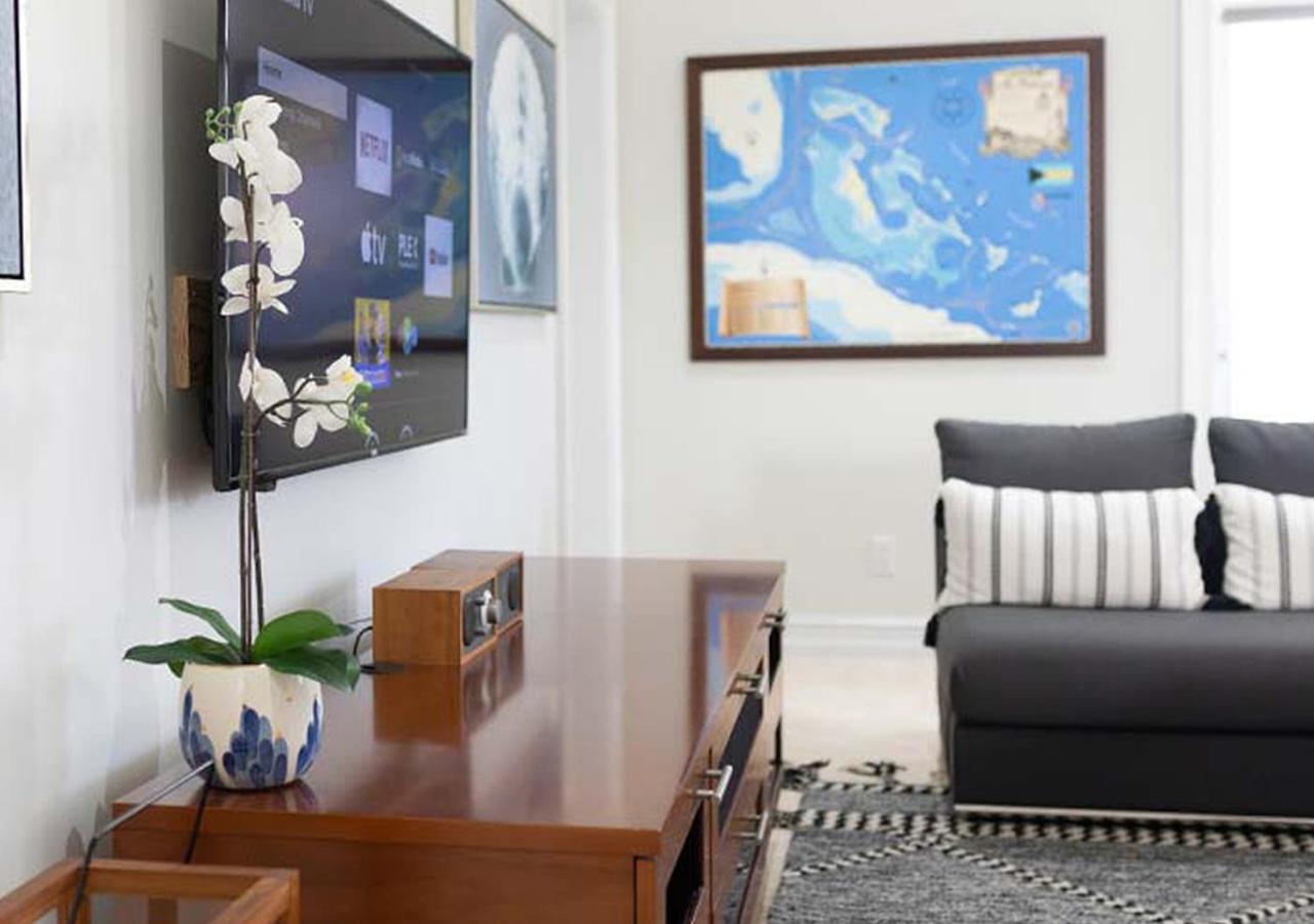Palm Cay Marina And Resort 나사우 외부 사진