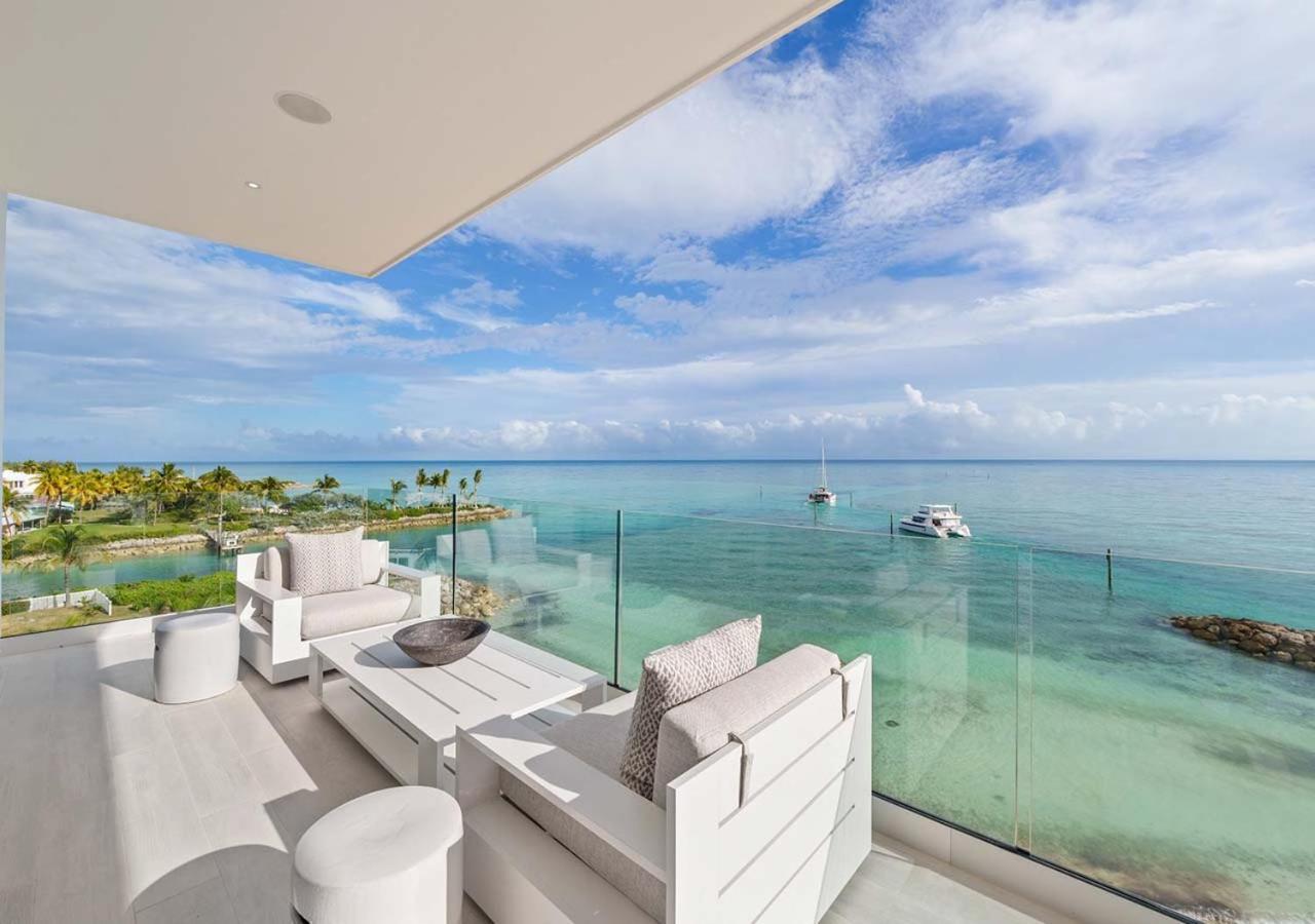 Palm Cay Marina And Resort 나사우 외부 사진